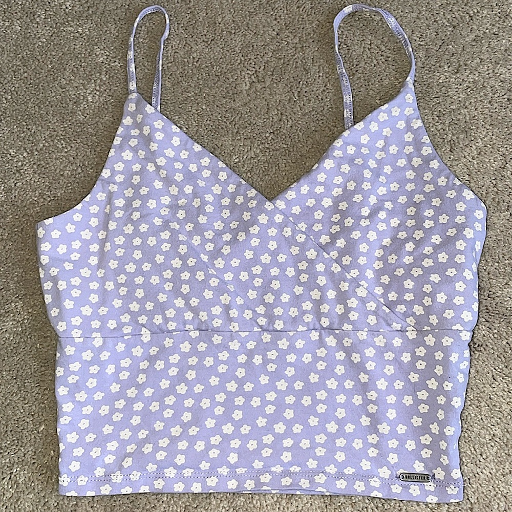 Super cute Hollister cross cross cropped tank top size small